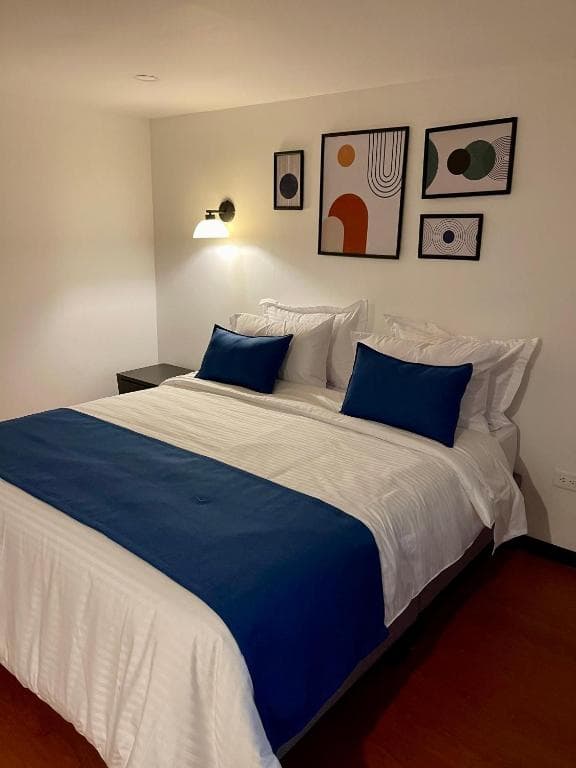 Hotel Embajada 44 5